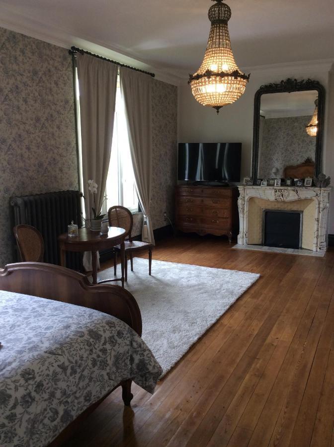 L'Hostellerie Du Chateau Mesnil-Saint-Nicaise Екстериор снимка