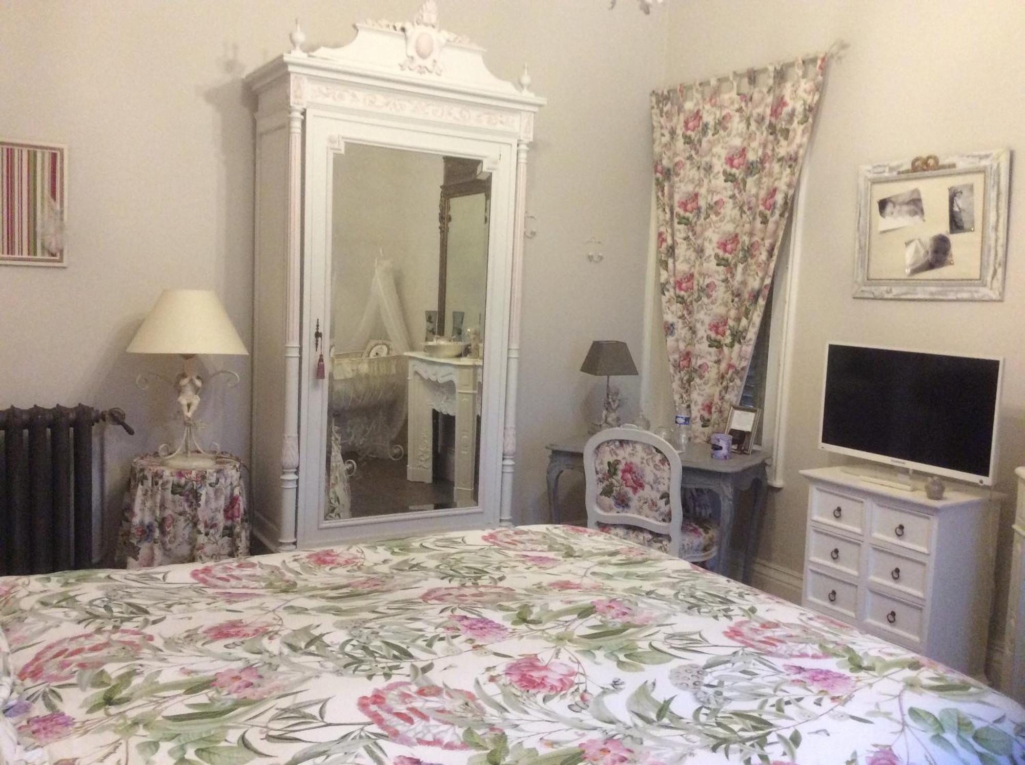 L'Hostellerie Du Chateau Mesnil-Saint-Nicaise Екстериор снимка